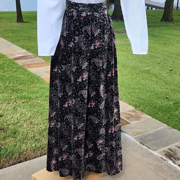 Vintage Sz 12 Westminster Lace Velvet Black Floral Pleated Maxi Skirt Victorian - Picture 1 of 11